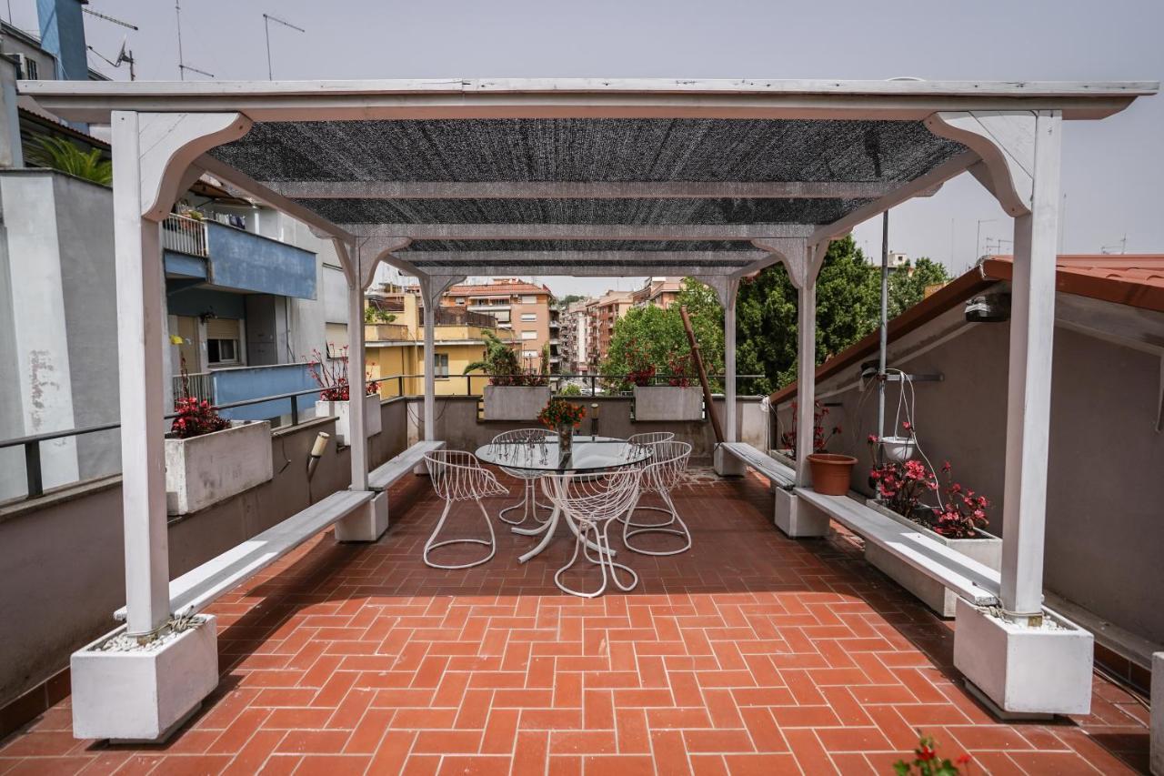 Appartement Stunning Terrace Vatican City à Rome Extérieur photo